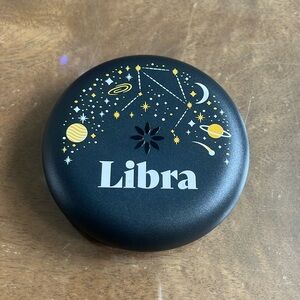 NWOT Libra Invisalign Case ♎️